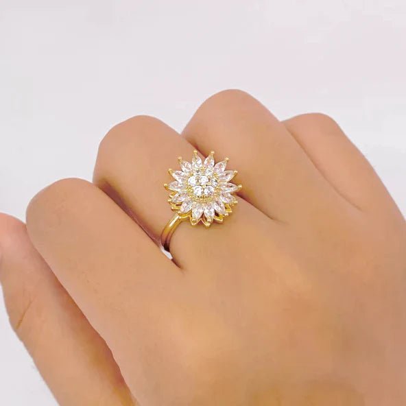 🌻 Anillo Girasol Bañado en ORO de 14K con zircones 🌻 - Nancy Shop